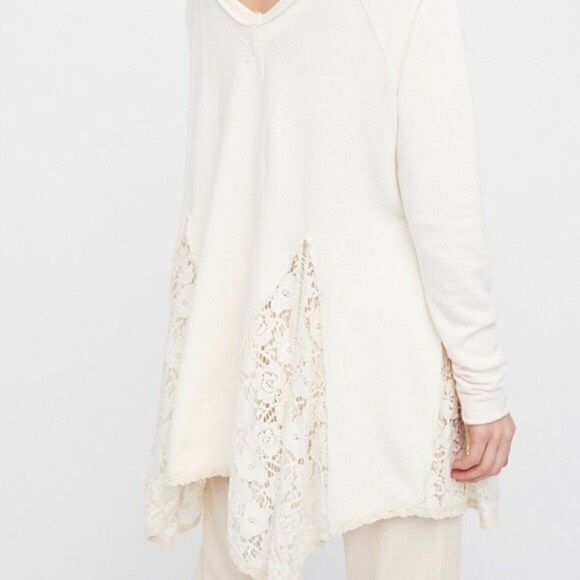Free People Top Women’s XS Tunic VNeck Fairy Hippie Boho Lace Asymmetrical - Picture 5 of 8